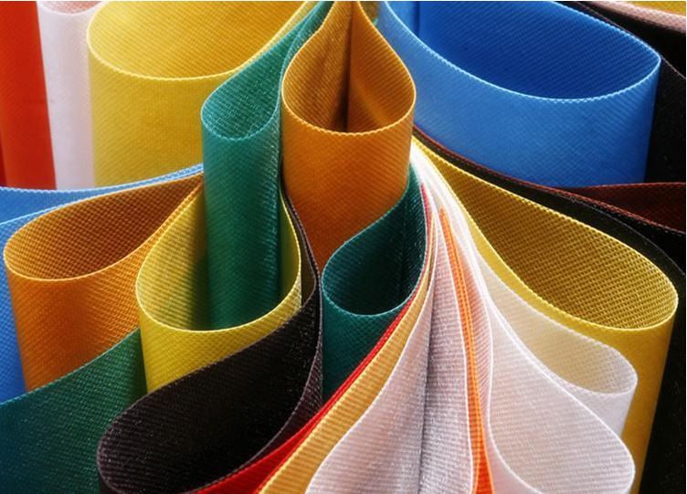 Non-Woven vs. Polyester Fabric: Which One is Better?